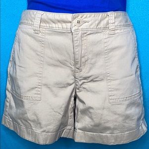 Women’s Tommy Hilfiger Khaki Shorts size 2